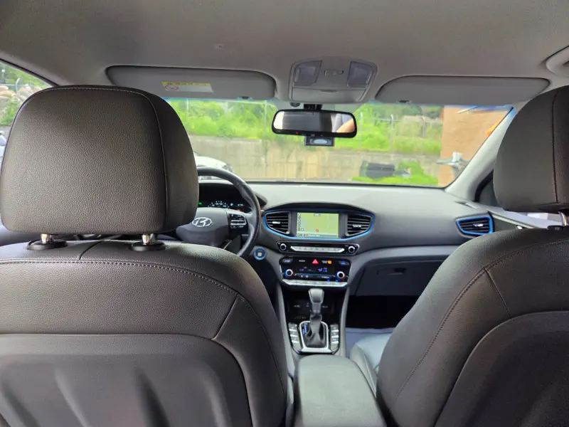 Hyundai Ioniq
