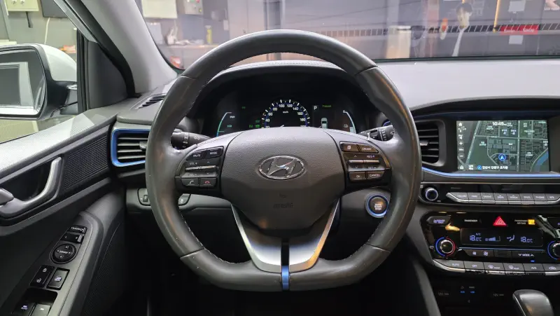 Hyundai Ioniq