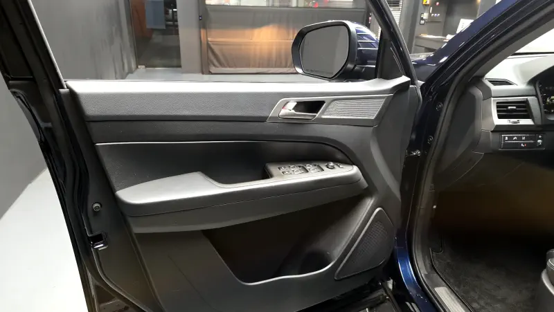 SsangYong Rexton Sports