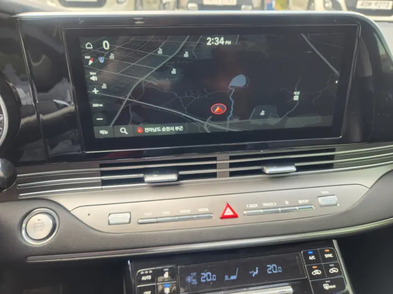 Hyundai Grandeur