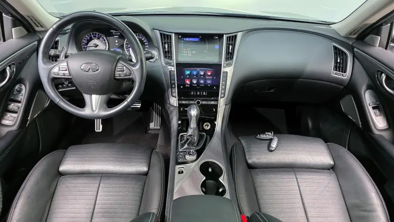 Infiniti Q50