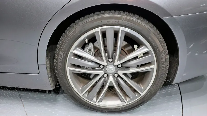 Infiniti Q50