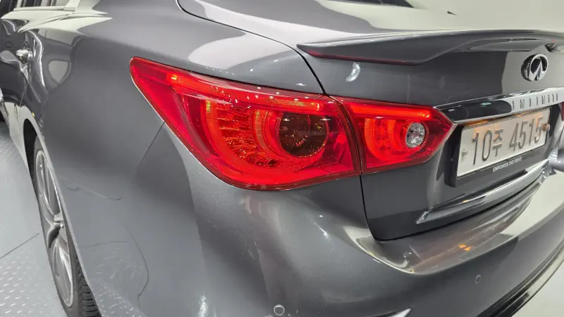 Infiniti Q50