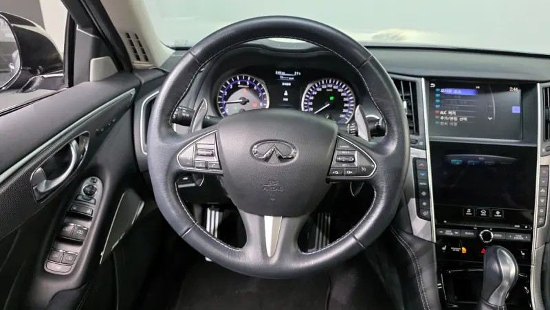 Infiniti Q50