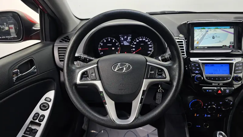 Hyundai Accent