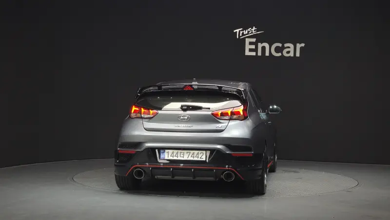 Hyundai Veloster