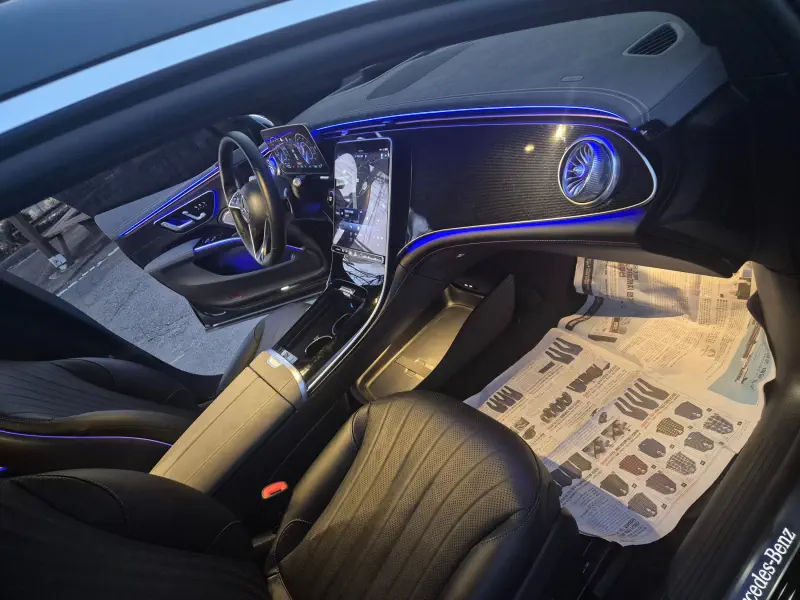 Mercedes-Benz EQS