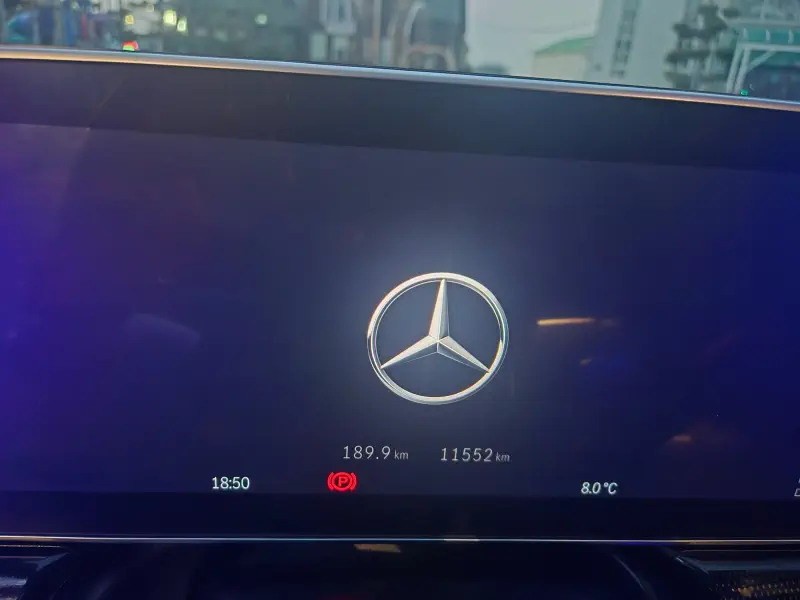 Mercedes-Benz EQS