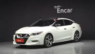 Nissan MAXIMA