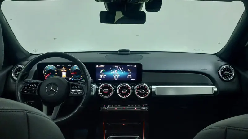 Mercedes-Benz GLB-Class