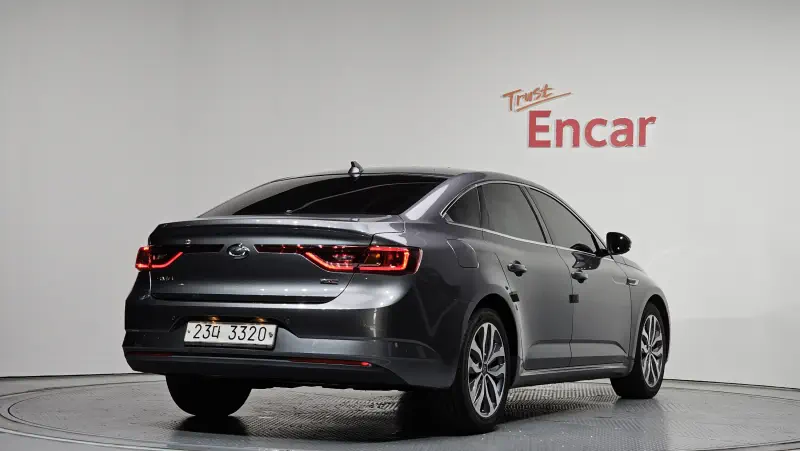 Renault Samsung SM6