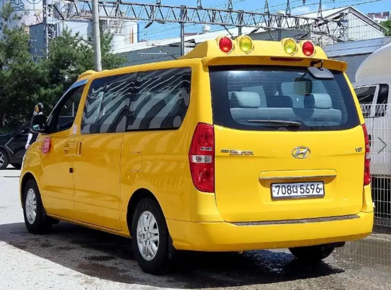 Hyundai Grand Starex
