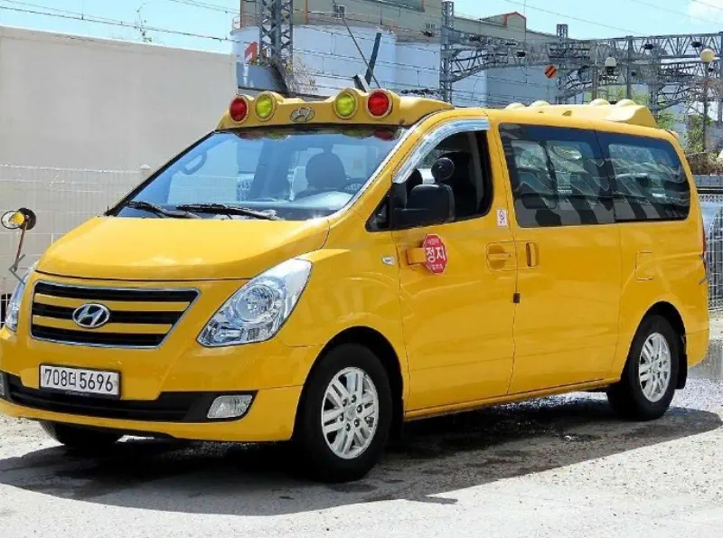 Hyundai Grand Starex