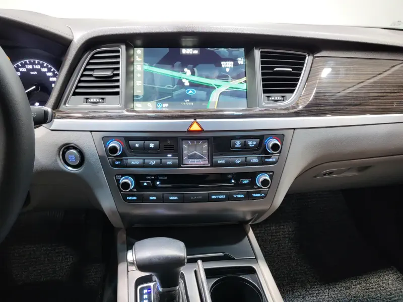 Hyundai Genesis