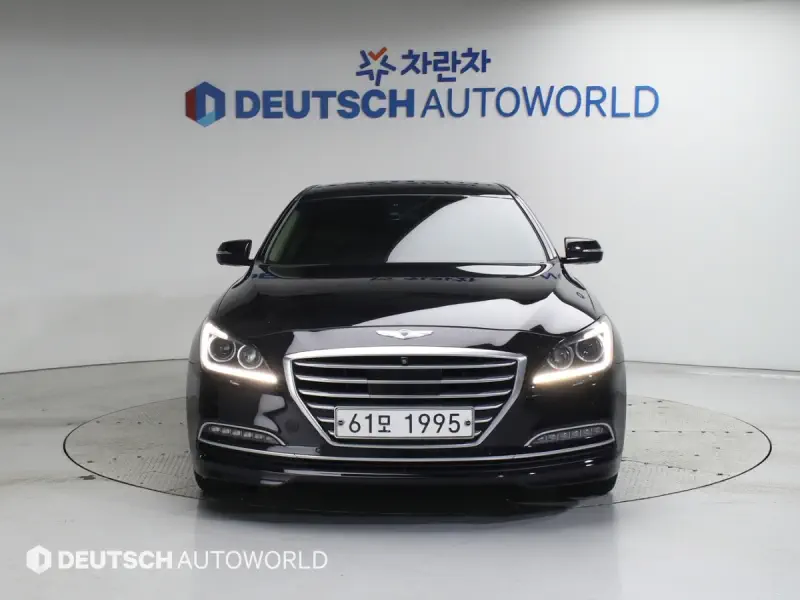 Hyundai Genesis