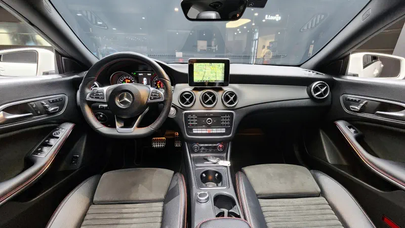 Mercedes-Benz CLA-Class