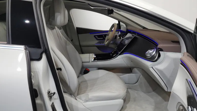 Mercedes-Benz EQE