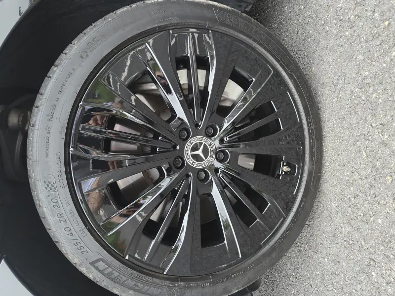 Mercedes-Benz EQE