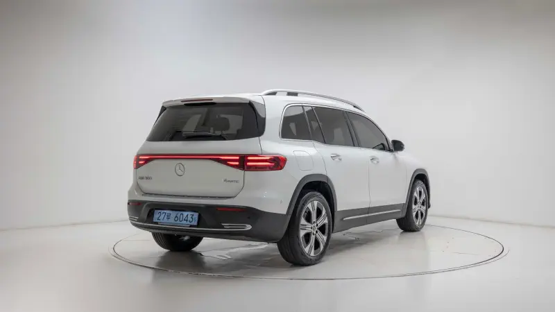 Mercedes-Benz EQB