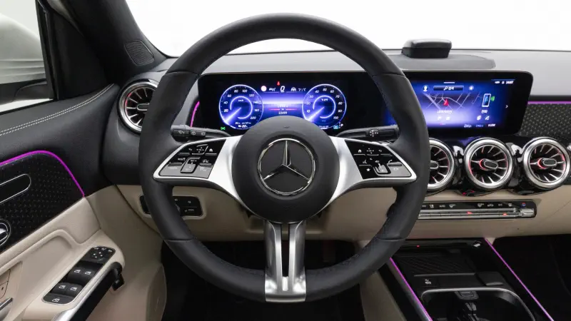 Mercedes-Benz EQB