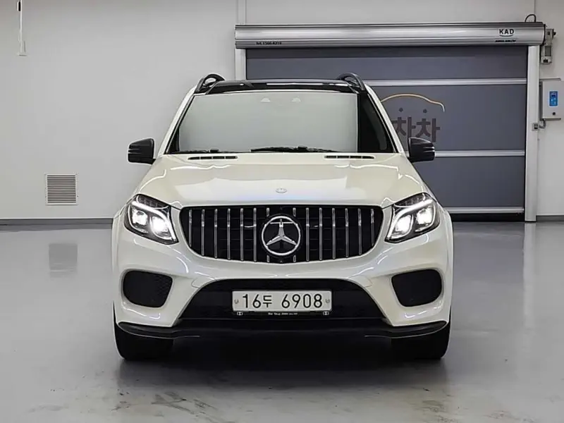 Mercedes-Benz GLS-Class