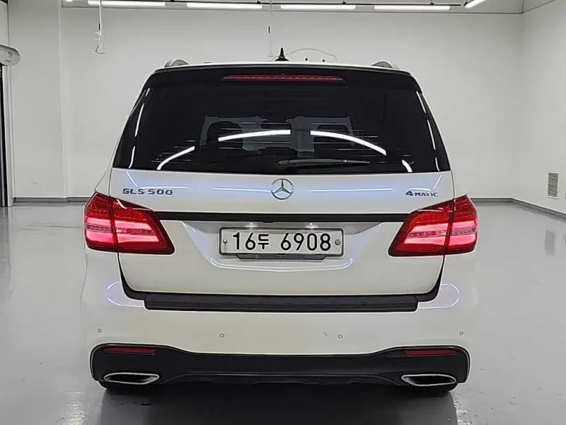 Mercedes-Benz GLS-Class