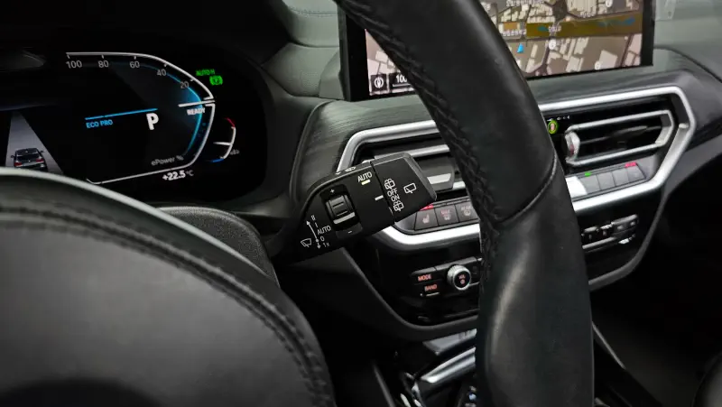 BMW iX3