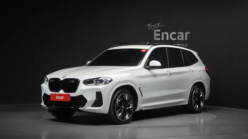 BMW iX3