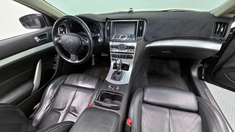 Infiniti G37