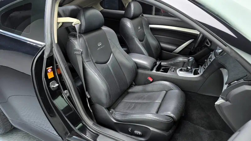 Infiniti G37