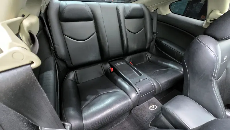 Infiniti G37