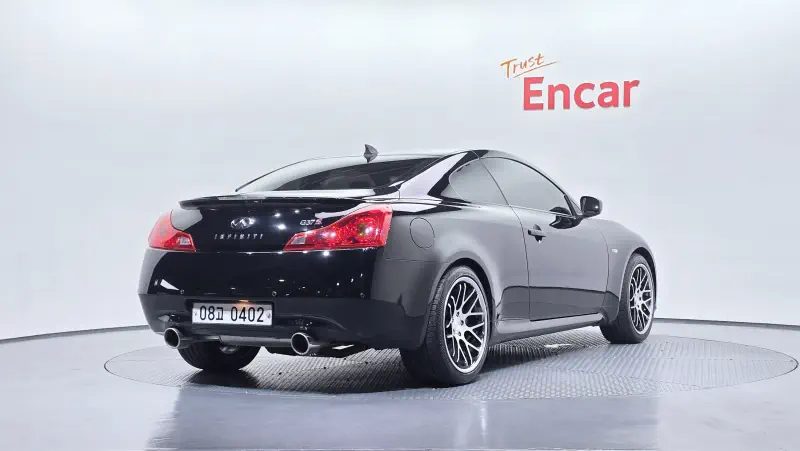 Infiniti G37