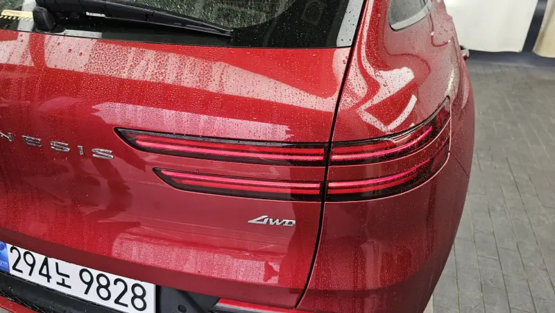 Genesis GV70