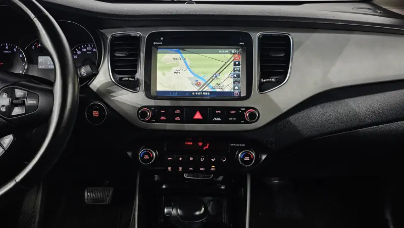 Kia Carens