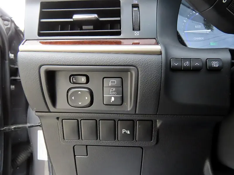 Lexus ES300h