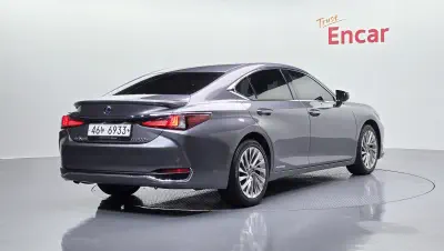 Lexus ES300h