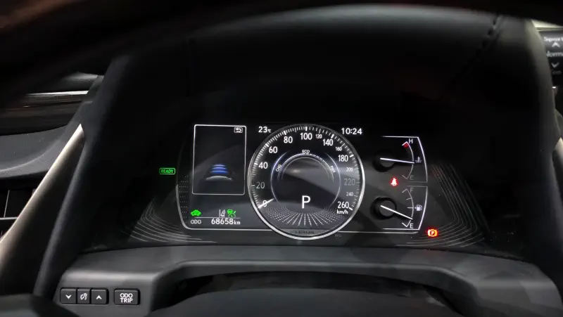Lexus ES300h
