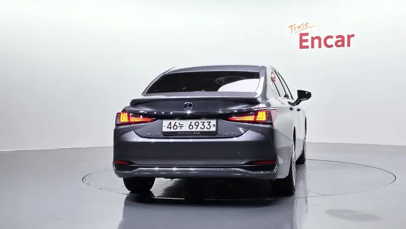 Lexus ES300h