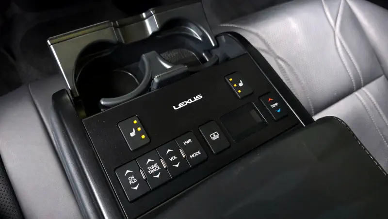 Lexus ES300h