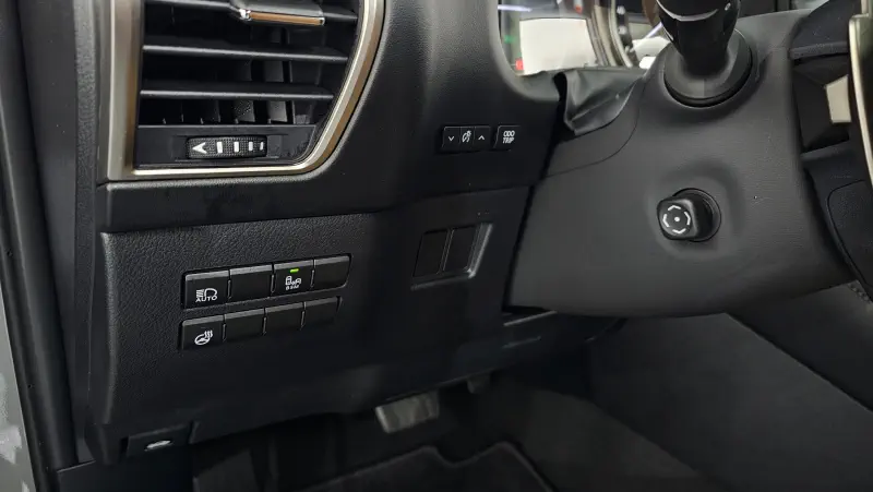 Lexus NX300h