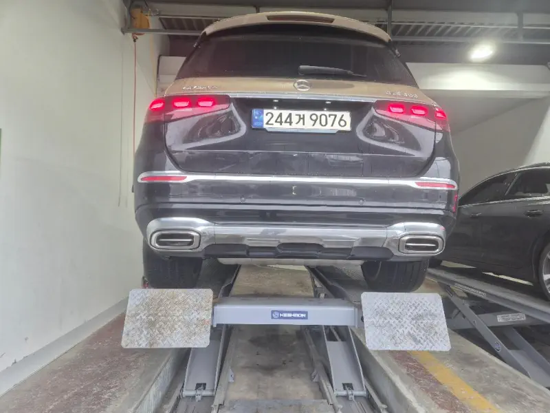 Mercedes-Benz GLS-Class
