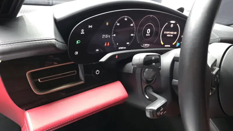 Porsche Taycan
