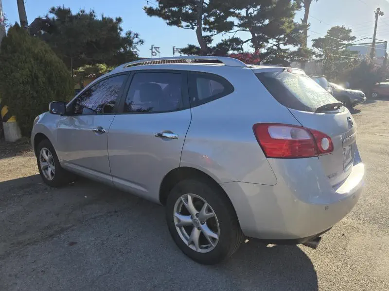 Nissan Rogue