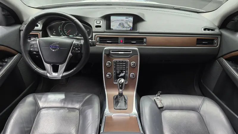 Volvo S80