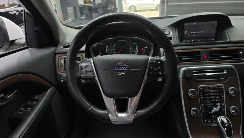 Volvo S80