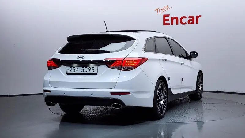 Hyundai I40