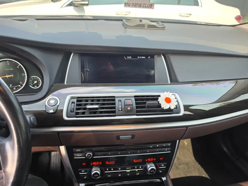 BMW 5-Series Gran Turismo