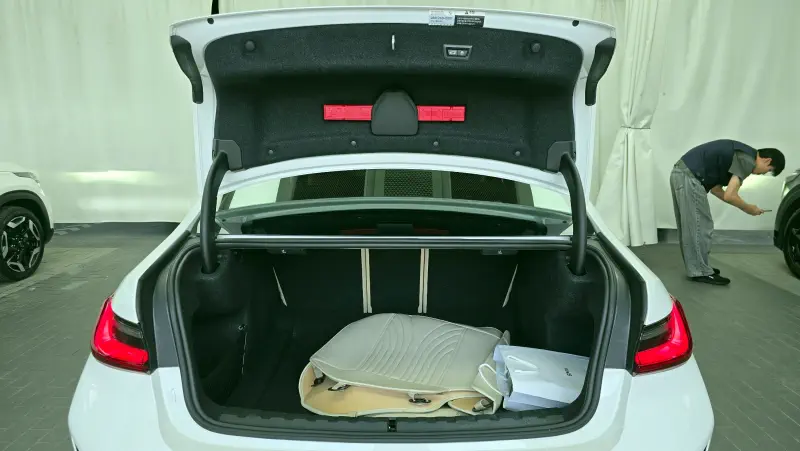 BMW 3-Series