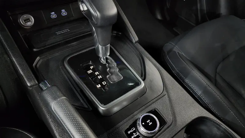 SsangYong Rexton Sports Khan