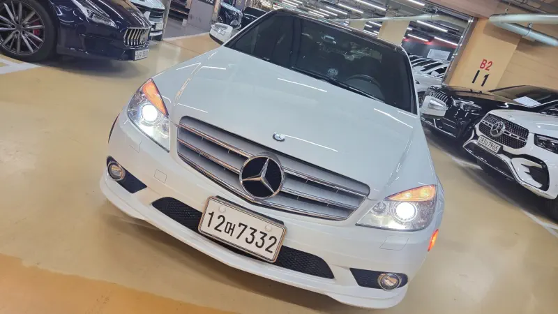 Mercedes-Benz C-Class
